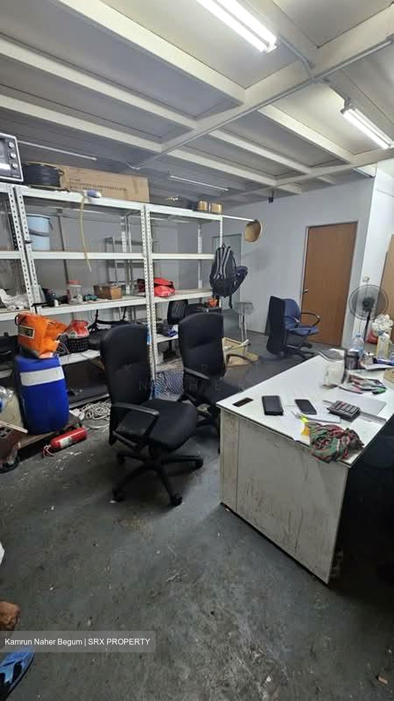 Pioneer Point (D22), Factory #586030301